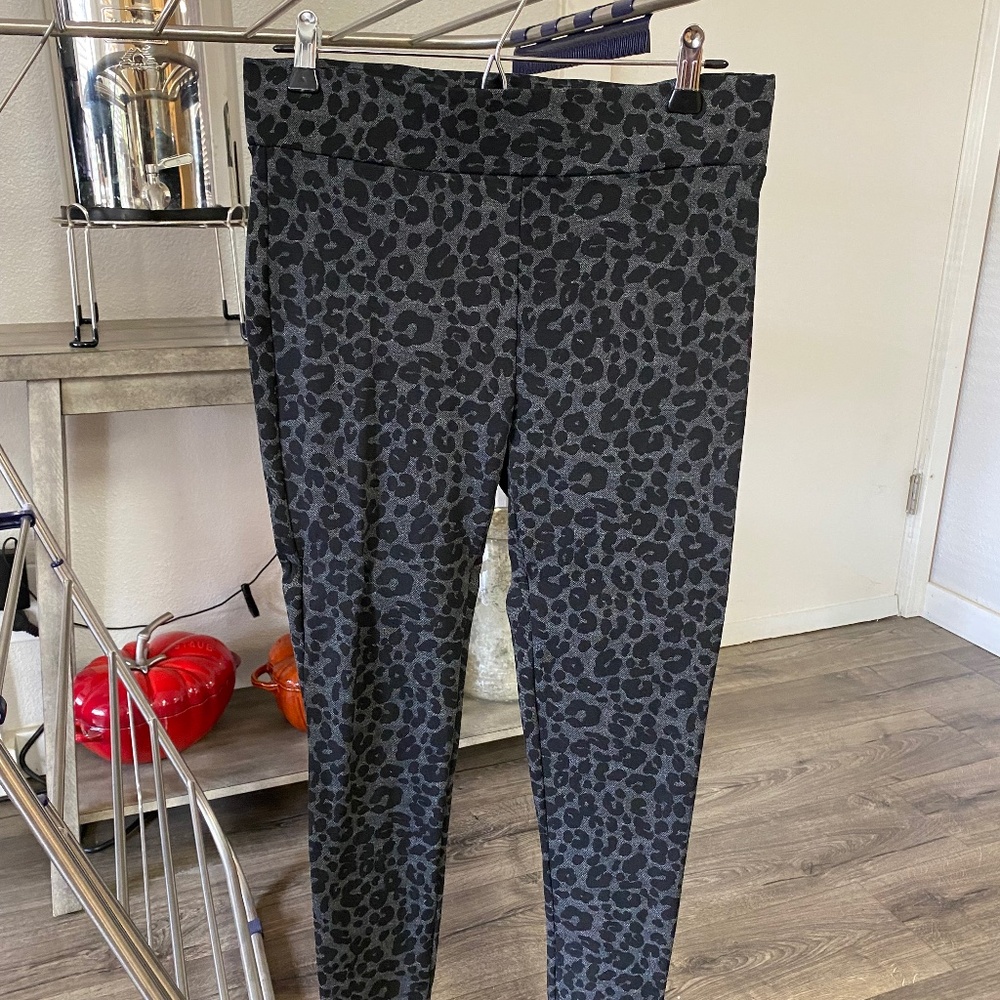 Loft Animal Print Ponte Leggings Medium